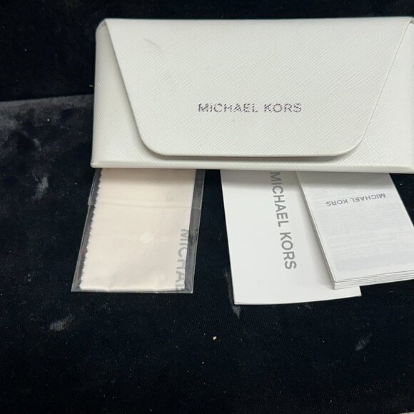 Michael Kors Cat Eye Shaped Sunglasses w/ Case New! - Picture 4 of 9